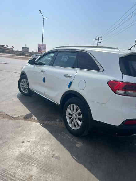 ياالله سلام عليكم تم إعادة نشر بسبب الوعود الكاذبة يابه اذا ماتشتري لادك اجيتك قريب عليك بالطريق ترا العالم على باب الله 
سورنتو 2016 خليجي 
فول مواصفات ماعده فتحت سقف 
محرك 6سلندر 3500 مبدل فقط كازكيت 
تحكم ستيرن 
نضام سبورت وانضام ago
كشن كهرباء 
لدات زنون متكامله بلادي 
لد اشاره 
7راكب  بصمه 
مري شفط 
شاشه عريضه 
بردات بلادي 
بيه صبغ صفحة السايق بدون معجون 
وجاملغ صفحة اليمنه بي معجون 
***********
ملاحظه مكلف بالنشر
