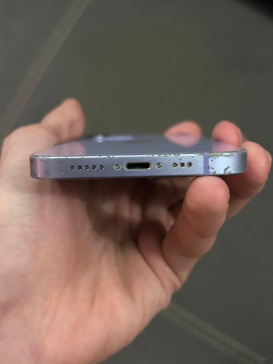 السلام عليكم، ايفون 12 العادي ذاكرة 256GB بطارية 76% الاطار الخارجي متضرر التلفون ما مفتوح ابد و Face ID شغال.
السعر 370الف قابل للتفاوض، المكان بغداد


**إذا كنت صاحب هذا الإعلان وتريد حذفه لأي سبب، رجاءا أرسل رسالة إلى الدعم الفني**