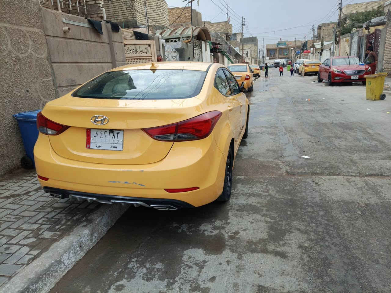 سلام عليكم
النترا 2016وارد امريكي 

كلين بدون حادث 

تبريد شغال..  تايرات خلفيه جدد 

اليرباكات سليمات 

سيارة مال جناي خير من الله 

سعر 105 $ وبيها مجال 

الاستفسار ***********
