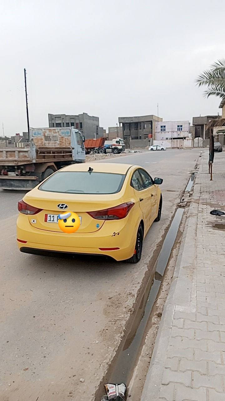 سلام عليكم الانتره 2015 كندي سياره حادث قبق جنطه فقط بدون دواخل دواخل سليم سياره جاهزه كير مكينه 2000 تبريد حداديه 70بل 100 تخم تاير باتري سياره رقم بغداد بسمي مصفره من غرامات سياره حته تكسي ما تشتغل 
هذا رقمي *********** خابرني وبيك خير وتدلل 
مكان السياره محافظه المثنى مركز مدينه
