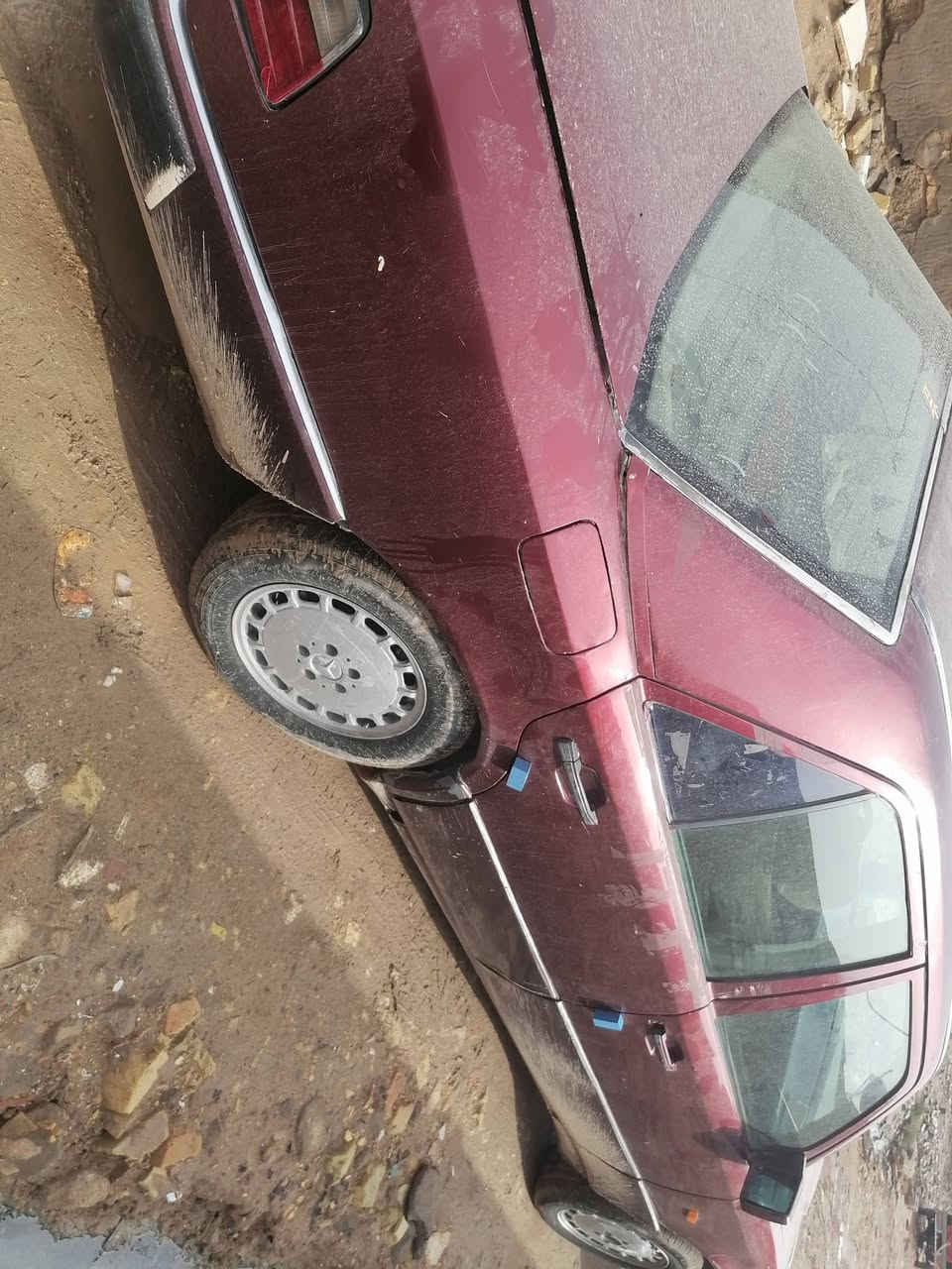 مارسدس دب 1987 قواعد دبل بلاد صاحبها بكربلاء تريد وكاله ترد مداور السعر 25 وبيها مجال حك الجيه ***********
