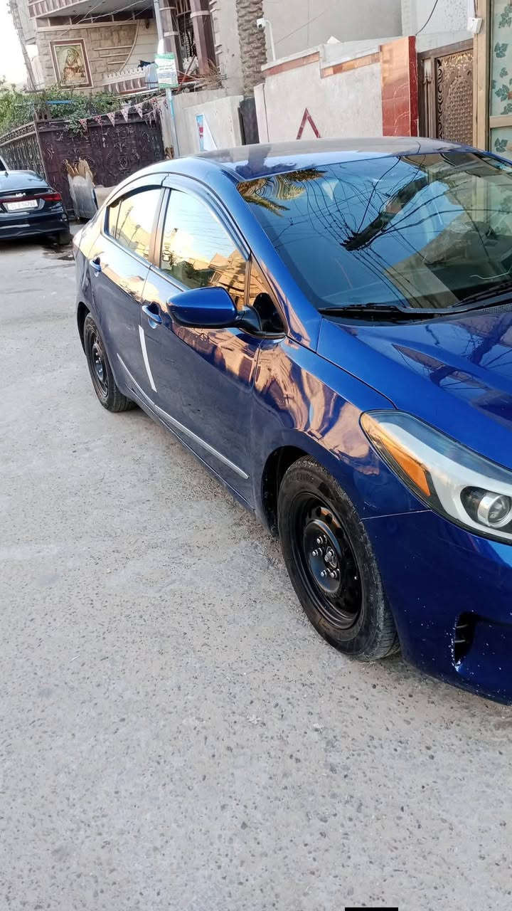 السلام عليكم كيا فورتي 2017
سيارة جاهزة ونصبتها حلوة تبريد ثلج صدرها خير من الله وكدامك صور الحادث چاملغ امامي مبدل فقط الباقيات مابيهن شي غرفتها نضيفة وهزتها جديدة رقم أربيل تحويل ثاني يوم ***********

للسعر 115$ وبيها مجال حك الجية بس
