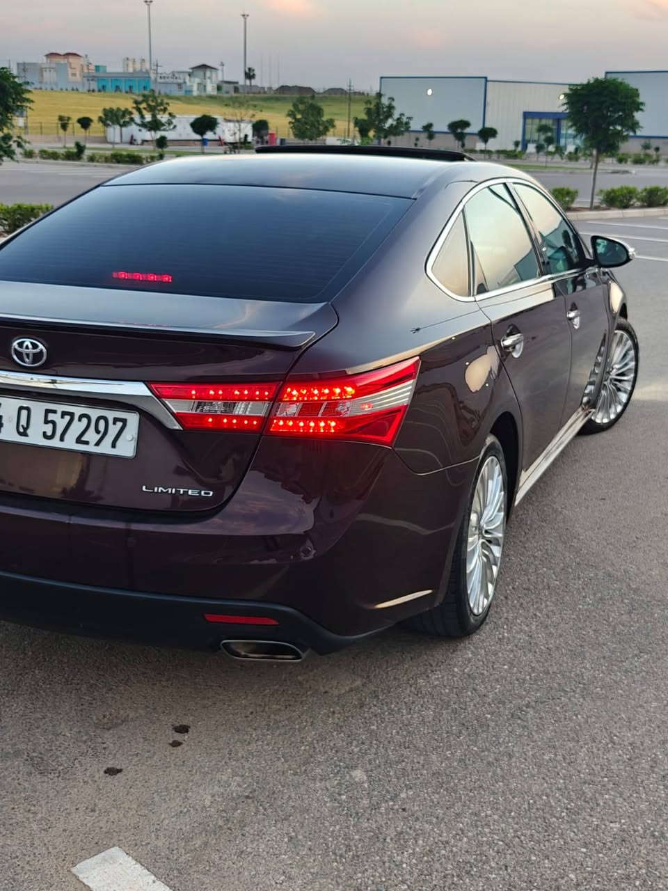 Toyota Avalon2013

🛑 تويوتا افلون2013 وارد خليجي 
🛑مواصفات :-لمتد  يعني فول فول مواصفات 🔥
🛑اللون :- ماروني مميز 

              المواصفات👇
🛑فتحة سقف
🛑تشغيل عن بعد
🛑كشنات جلد 
🛑بصمة وابواب هم بصمة 
🛑كشنات تبريد وتدفئة
🛑حساسات امامية و خلفية
🛑شاشة
🛑كامرة
🛑اشاير بل مراية
🛑تبريد قطعتين
🛑اضواء تريح عند الاقتراب
🛑مثبت سرعة ذكي ( التحذير عند مغادرة المسار )

السيارة مكفولة كفالة عامة بدون صبغ شرط🔥 
مكينة محرك شرط 
سيارة نضيفة وجاهزة ما تحتاج اي مصرف
السعر :-177 وبيها مجال للشراي 

🛑مكان السيارة :- دهوك
 🛑الشراي يتصل على الرقم 
***********
