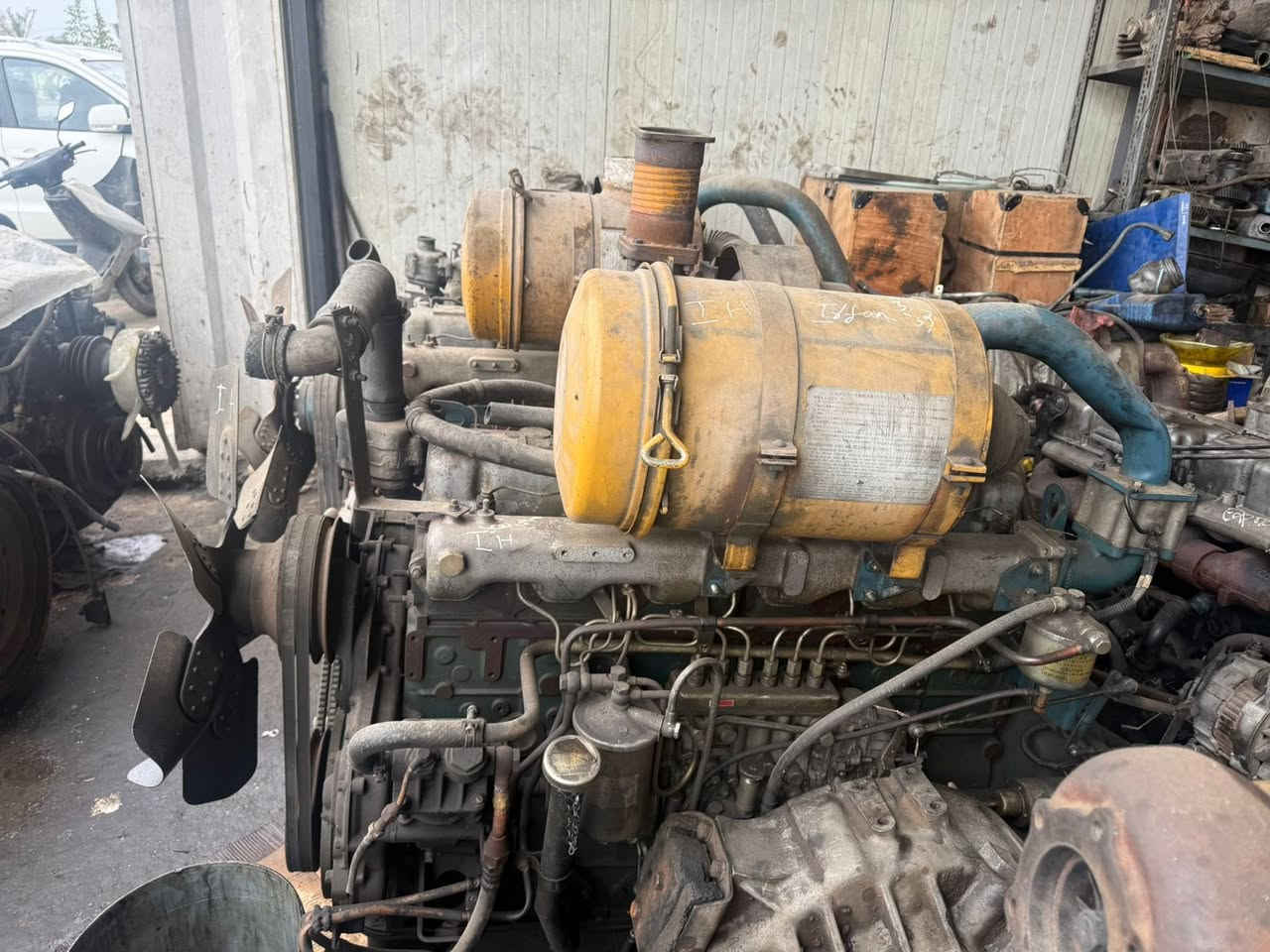 محركات نيسان شفل وارد ياباني شرط استندر /133/125/110/ ***********
