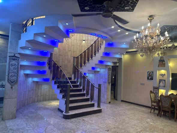 للبيع✅
375م.         30x12,5
الموقع📍حي جميلة-سايدين مسجد العقيلة زينب(ع)
بناء 2023 من الطراز الفخم 

مكتب الثقة للعقار
حي اور-شارع نادي النفط-مقابل مركز سناريا لطب الأسنان
***********
***********
