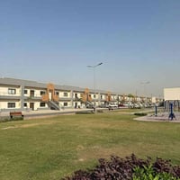 تون هاوس • بوابة الكاظمية • ١٣٠م