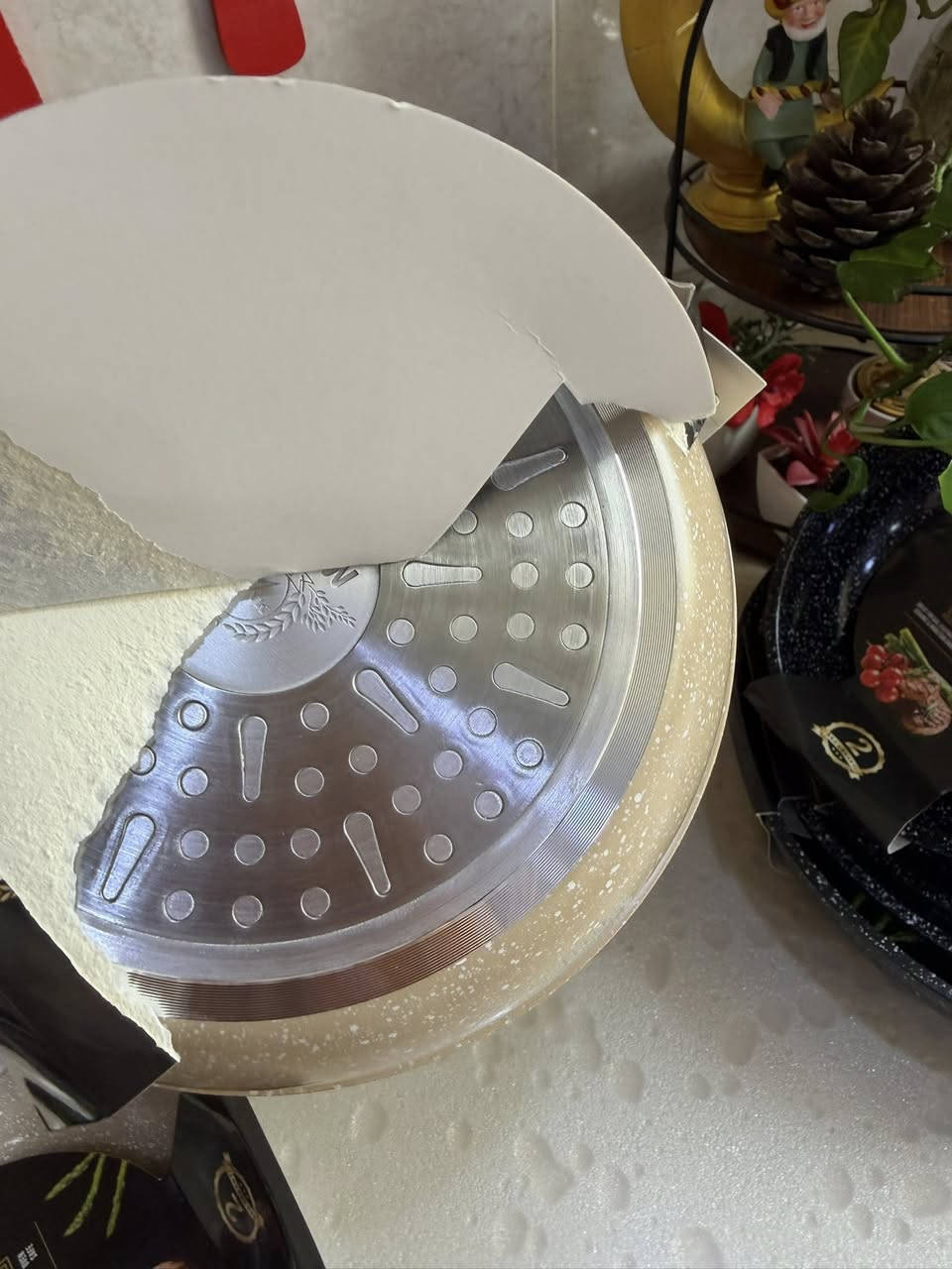 @الجميع سيت طاوات يده خشب اااصلي وانطي بي ضمان💯💯💯سيت يتكون من 6 قطع قياسات 😜🤪زيتي ماركه وميلزك بي اكل ضمان ♨️💯💯قياسات👇👇
18- 20- 22- 24- 26- 28
❌❌كل هذا والطاوه عميقه وثكيله وتجنن وسعر السيت 55 الف ❌❌
المفرد ✌️@إشارة الي تحب مفرد✌️✌️
18 سم 6 الف 
20 سم 7 الف 
22 سم 9 الف 
24 سم 10 الف 
26 سم 11 الف 
28 سم 12 الف


**إذا كنت صاحب هذا الإعلان وتريد حذفه لأي سبب، رجاءا أرسل رسالة إلى الدعم الفني**