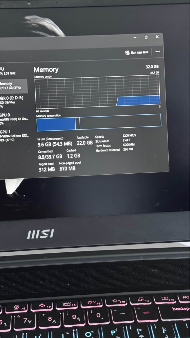 لابتوب للبيع: MSI Stealth 15M B12UE 

مواصفات الجهاز:

* Intel® Core™ i7-1280P (الجيل 12) 14 cores
* NVIDIA GeForce RTX 3060 6GB
* RAM 32GB DDR4
* SSD NVMe 1TB
* 15.6” IPS FHD 144Hz ( الشاشة )
* Windows 11 Pro أصلي

الجهاز مستخدم استخداماً شخصياً 
مرفق معه الشاحن الأصلي والكارتون وجميع الملحقات.

ملاحظة: يوجد زران في لوحة المفاتيح ( الكيبورد )
 لا يعملان، وهما F و Space،

الجهاز مناسب للتصميم، المونتاج، برامج Adobe، تصميم الـ3D، والألعاب، وجاهز للاستخدام مباشرة.

السعر المطلوب: 1,250,000 دينار عراقي
وبيه مجال بسيط Singapore


**إذا كنت صاحب هذا الإعلان وتريد حذفه لأي سبب، رجاءا أرسل رسالة إلى الدعم الفني**