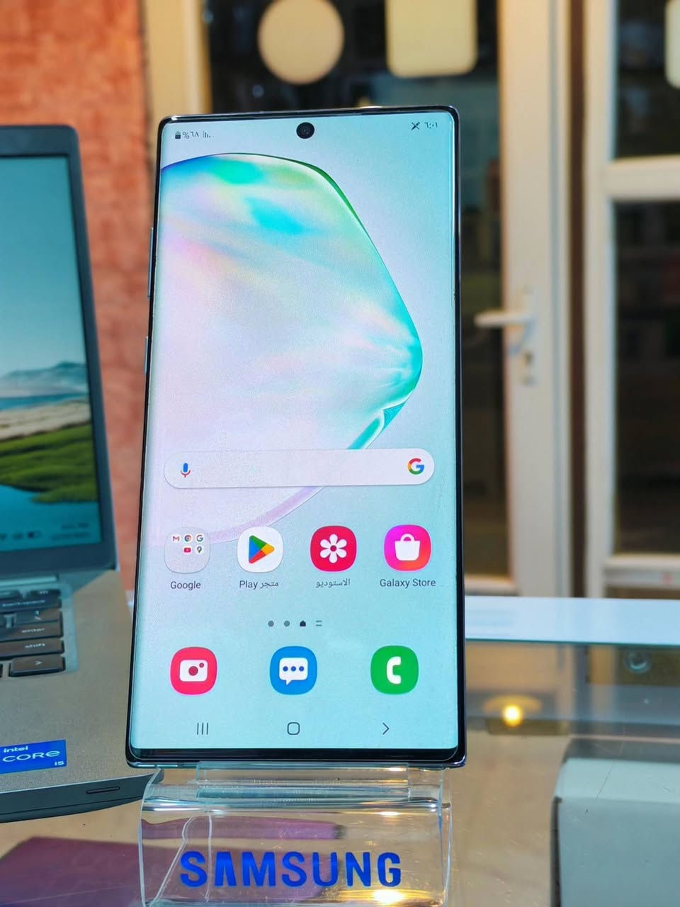 📱 Samsung Galaxy Note 10 Plus 5G
💾 ذاكرة داخلية: 256GB
⚡ RAM: 12GB
📶 يدعم 5G
📱 شاشة 6.8 بوصة Dynamic AMOLED
🔋 بطارية 4300mAh – شحن سريع ولاسلكي
📸 كاميرا رباعية احترافية
✍️ يدعم قلم S Pen
✨ الحالة: نضيف جداً كما موضح بالصور
📍 العنوان: حديثة بروانه – شارع الصناعي – مجاور مطعم أصل الكرم
📲 للتواصل واتساب فقط: ***********
💰 السعر مناسب
