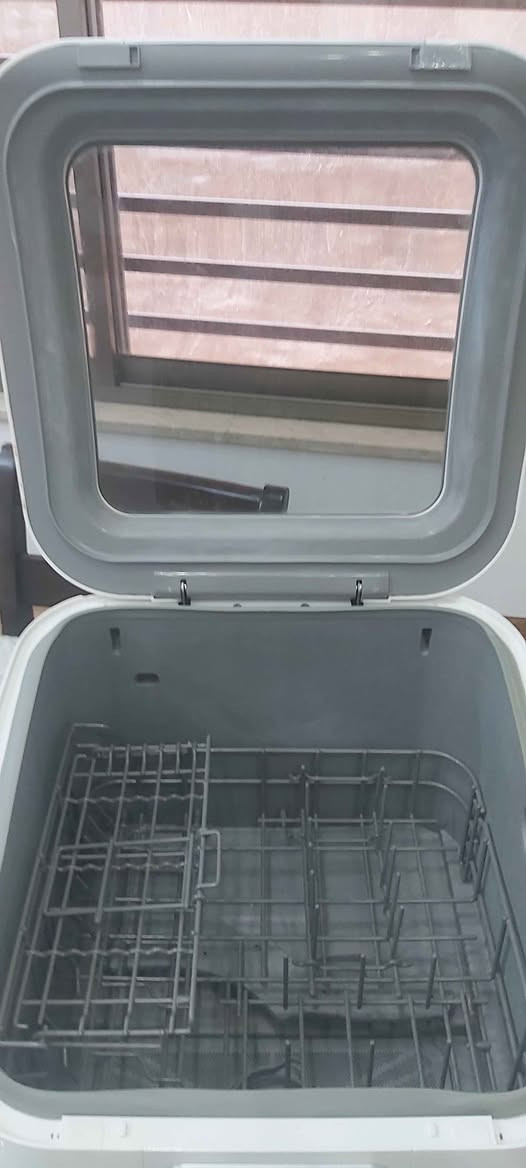 غسالة صحون منضدية لغسل الاكواب والصحون استعمال مرتين فقط أربيل, العراق


**إذا كنت صاحب هذا الإعلان وتريد حذفه لأي سبب، رجاءا أرسل رسالة إلى الدعم الفني**