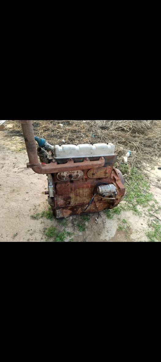 للبيع محرك عنتر 80 لا صرف ولا بخار
جاهز للشغل السعر 850 الف العنوان ديالى كفري الاستفسار أتصل *********** او. ***********
