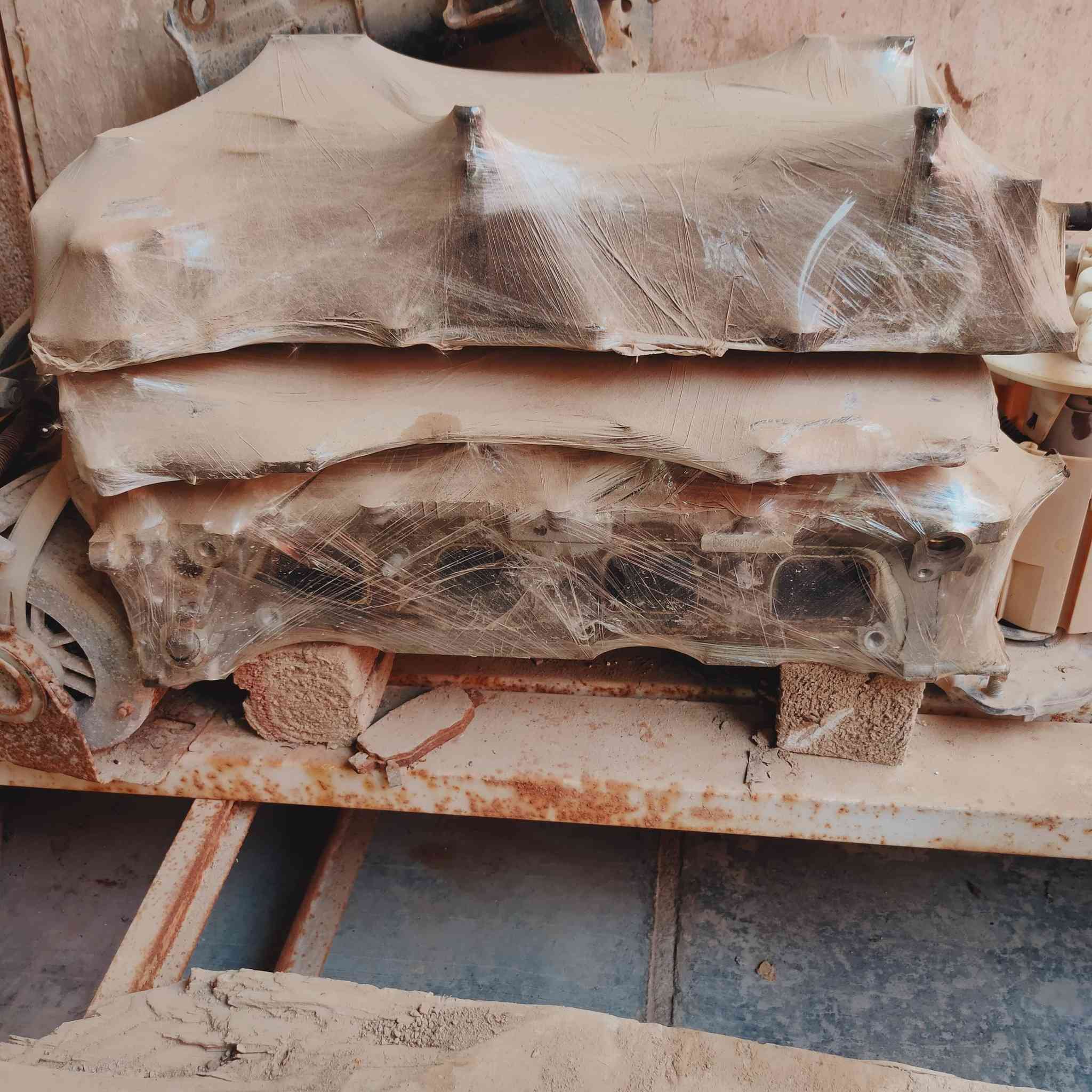 غراذ محرك 2400خليجي
كور كامل 
وجه المحرك 
قبق ولفات 
او ذني البل صوره 
للبيع


**إذا كنت صاحب هذا الإعلان وتريد حذفه لأي سبب، رجاءا أرسل رسالة إلى الدعم الفني**