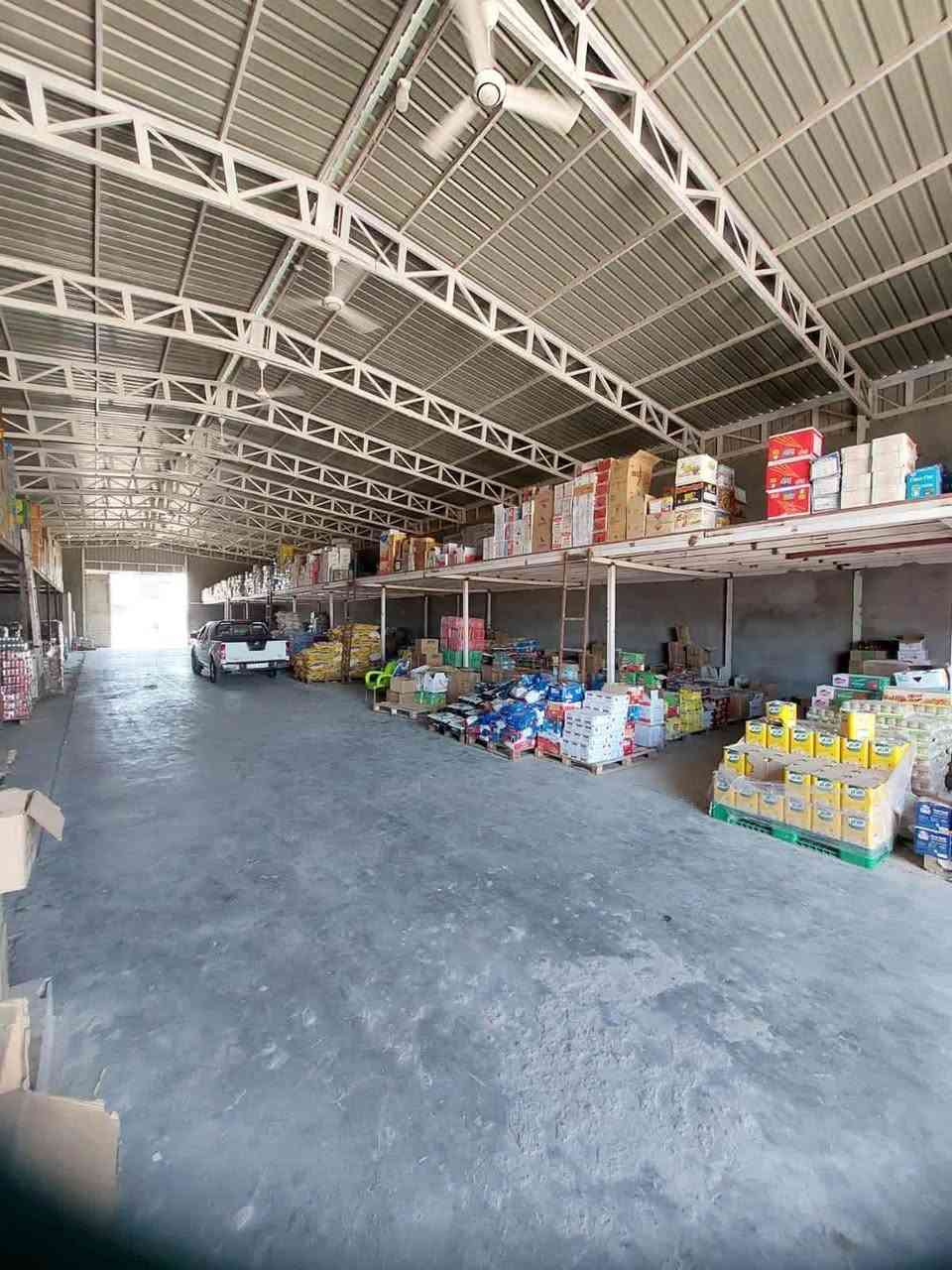 @إشارة
للبيع في بابل الحصوه المشروع‏ مقابل محطة الورودبين المشروع والحصوة موقع تجاري للبيع مشيد بالكامل تتوفر فيه جميع الخدمات يقع على طريق بغداد الرئيسي 21 متر في 116 دونم كامل مشيد مخزن 50 في 18 مع  بيت مساحة البيت الكلية 700 متر مساحة البناء طابق الأرضي 330 متر الطابق الثاني 300 متر بناء حديث 2024  سند 25 تحويل مباشر 
للاستفسار الاتصال على الرقم او مراسلة وتساب 
‏***********
