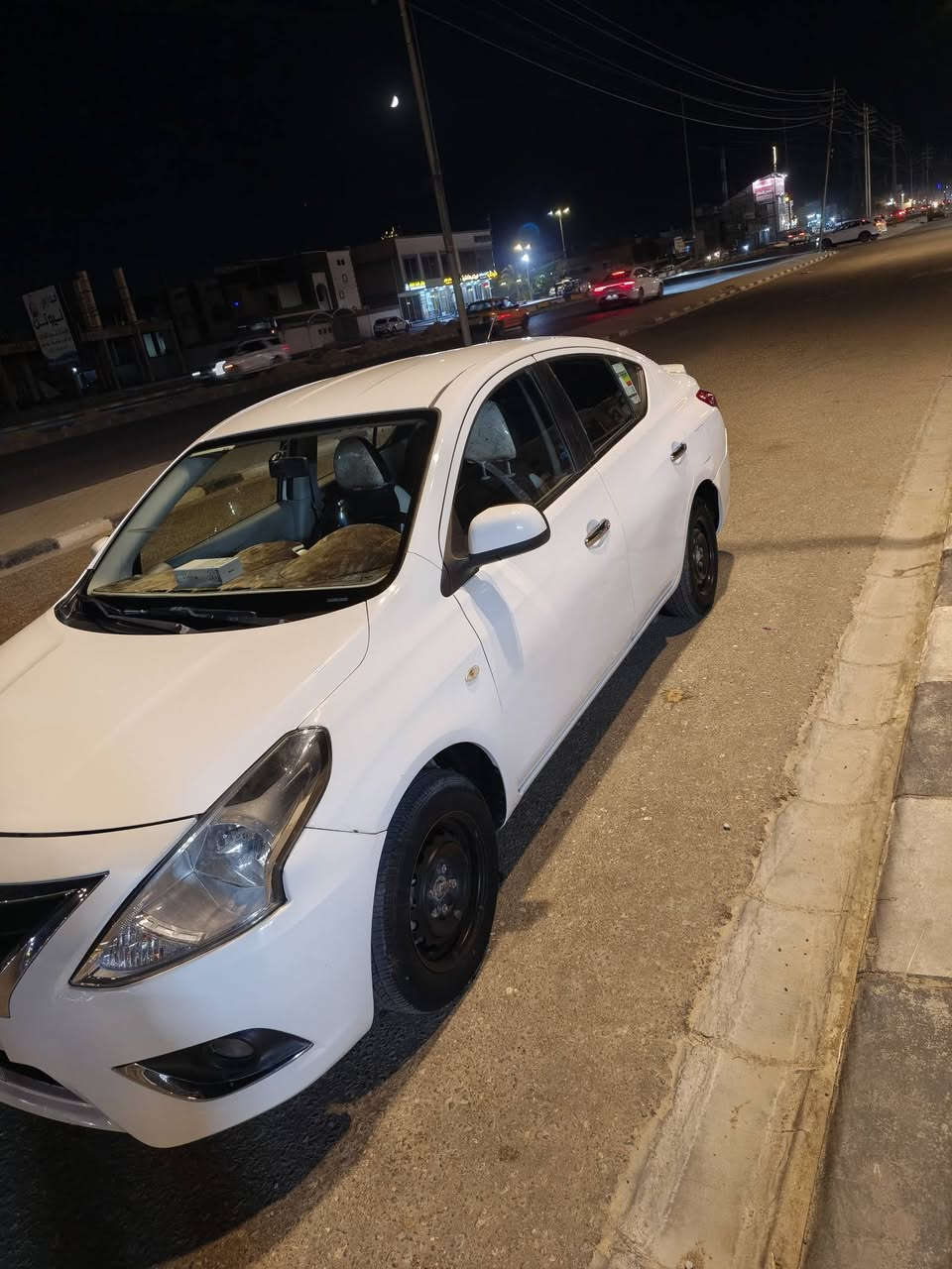 السلام عليكم السعر 93
نيسان سني 2019 جاهزه من كل شيء ماشيه ١٦٠الف بيها قطعتين  سنويه صاقطه بل ٢٥     

***********
