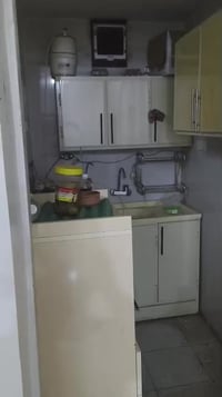 تقاطع كدام نسايه قامه قديمه • مؤثث • غرفتين