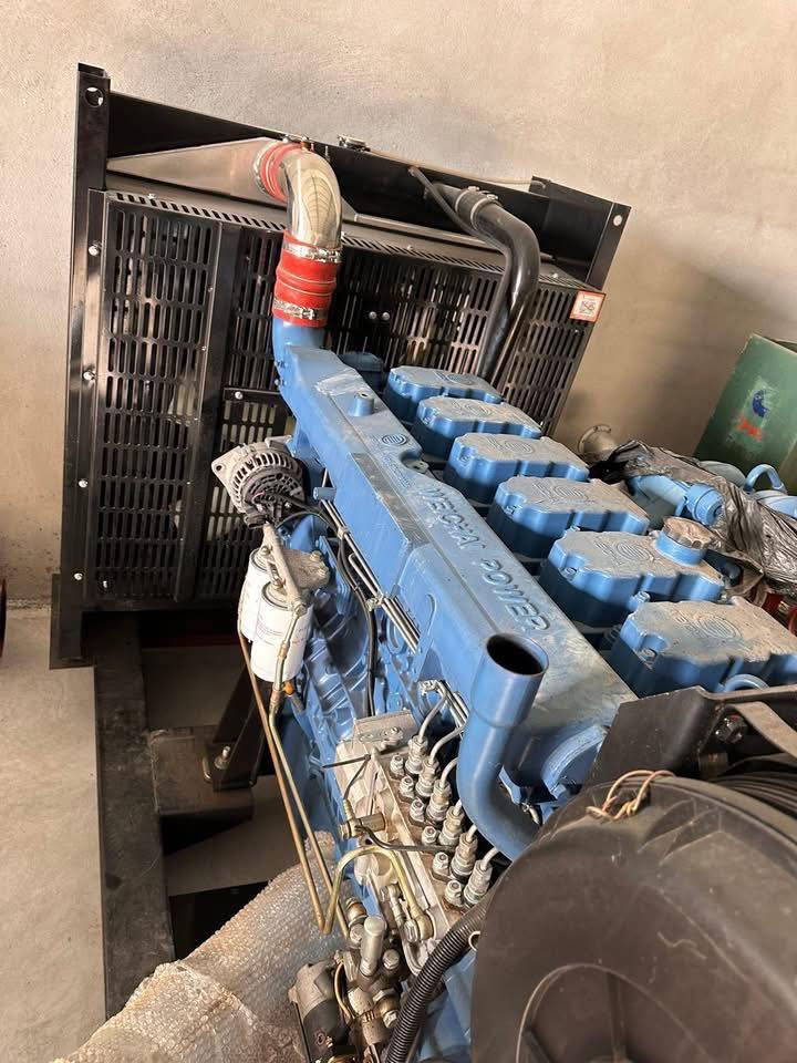 مولدة شتاير 500kva زيرو صفر 
اخوان مولده حجم جبير ونحاس100‎%‎
24 ولف p12 موصل يوجد توصيل 🚚 
***********
