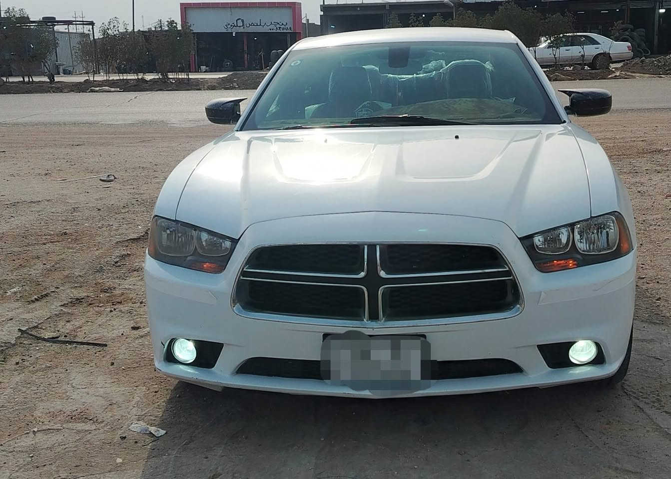 السلام عليكم 
البيع جارجر 2014 كندي

سياره حلوه وجديده

رقم بصره نكليزي تحويل ثاني يوم               

كير مكينه خير من الله 

بيه خمس قطع بل عراق

تخم تاير صاله سبوع شاده

حداده وره وكدام صاله سبوع

سياره حلوه وجديده مابيه نقص شي

تبريد+ تتفهه

مرايات شفط

سعر سياره 150 وبيه مجال قليل

مكان البصره القرنه

رقم هاتف *********** مامتواجد عله نت
