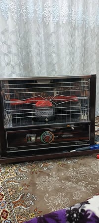 صوبه كرونه ياباني للبيع أخت الجديده مثل ما اموضح بل صوره سعر ٢٠٠ 07502...