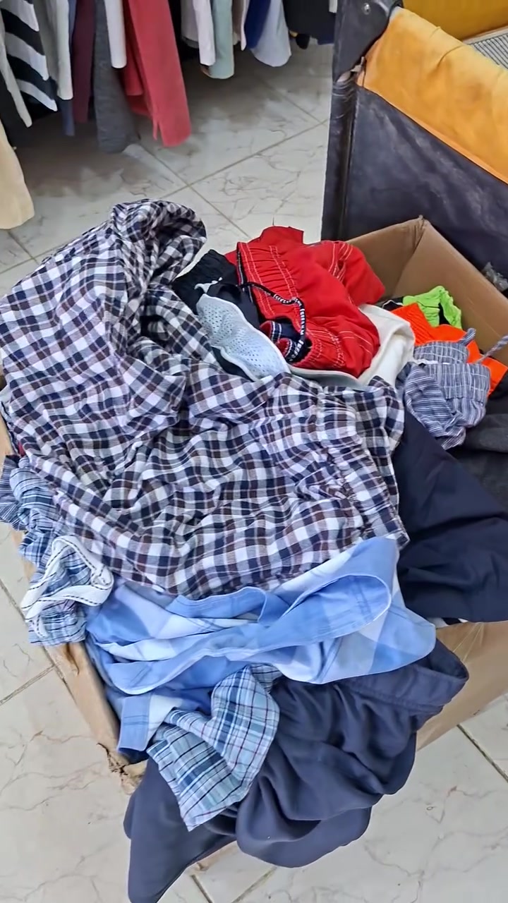 على بركة الله
الآن فتح ملابس كويتي مشكل شبابي رجالي ارقى ماركات فول نظافة تشيرت قميص بنطرون برمودا بجامه
 ( محل بالات ميلانو ١ للملابس الرجالية )
عنوان المحل :- الرفاعي شارع ٤٠ المحلات الجديدة (الاستثمار)
@الجميع


**إذا كنت صاحب هذا الإعلان وتريد حذفه لأي سبب، رجاءا أرسل رسالة إلى الدعم الفني**