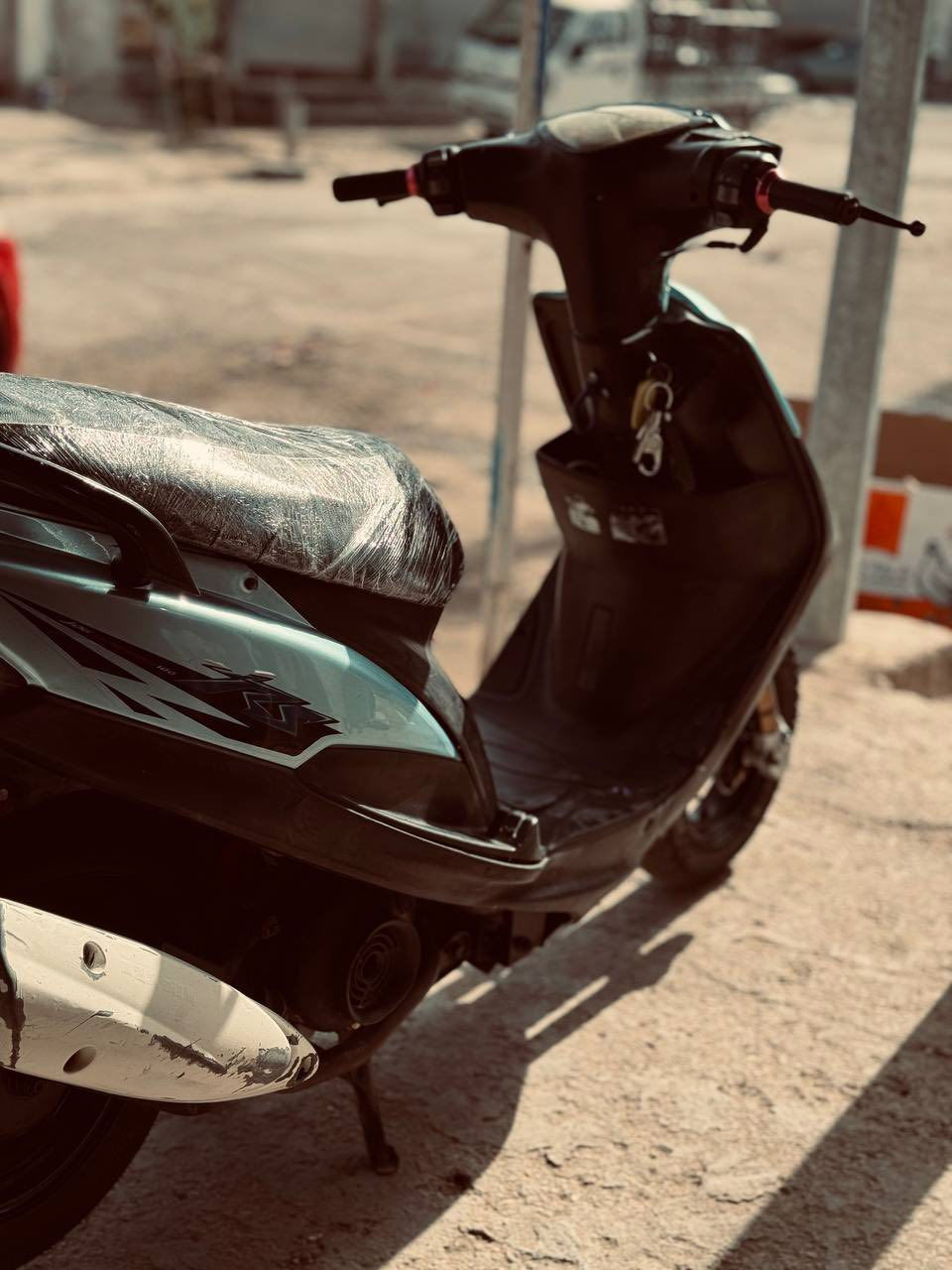 السلام عليكم 
ماكس عدله للبيع 
نضافة كدامك دراجه لوك 
نضيفه ومرتبه ناشفه 
كهربائيات شغاله 
سلف هندر شغال
بوشه ٥٥ مبدله 
صالنصه اف ام ثقيل تزويد
دبلات امامي تزويد 
ويدات تزويد 
الدراجه مفتوحه 
الشراي يتصل ع رقم *********** 
السعر ٤٧٥ الف ومجال قليل جوه ٤٠٠ لا تخابرون 
واذا مراوس بتايكر اوراق هم يرهم 
مكاني عفك
