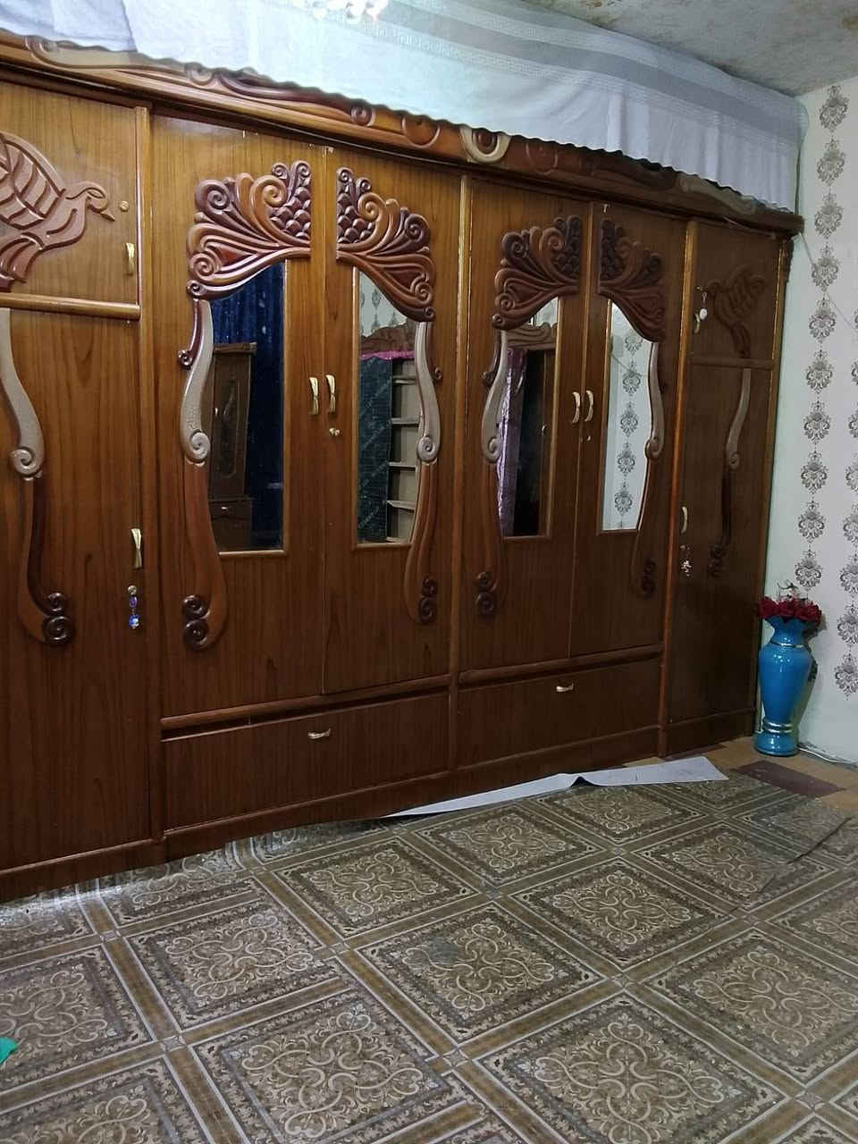 السلام عليكم
غرفه للبيع جديد الله شاهد تجي وتشوف بعينك  
للاستفسار *********** ما متواجد اهنا
