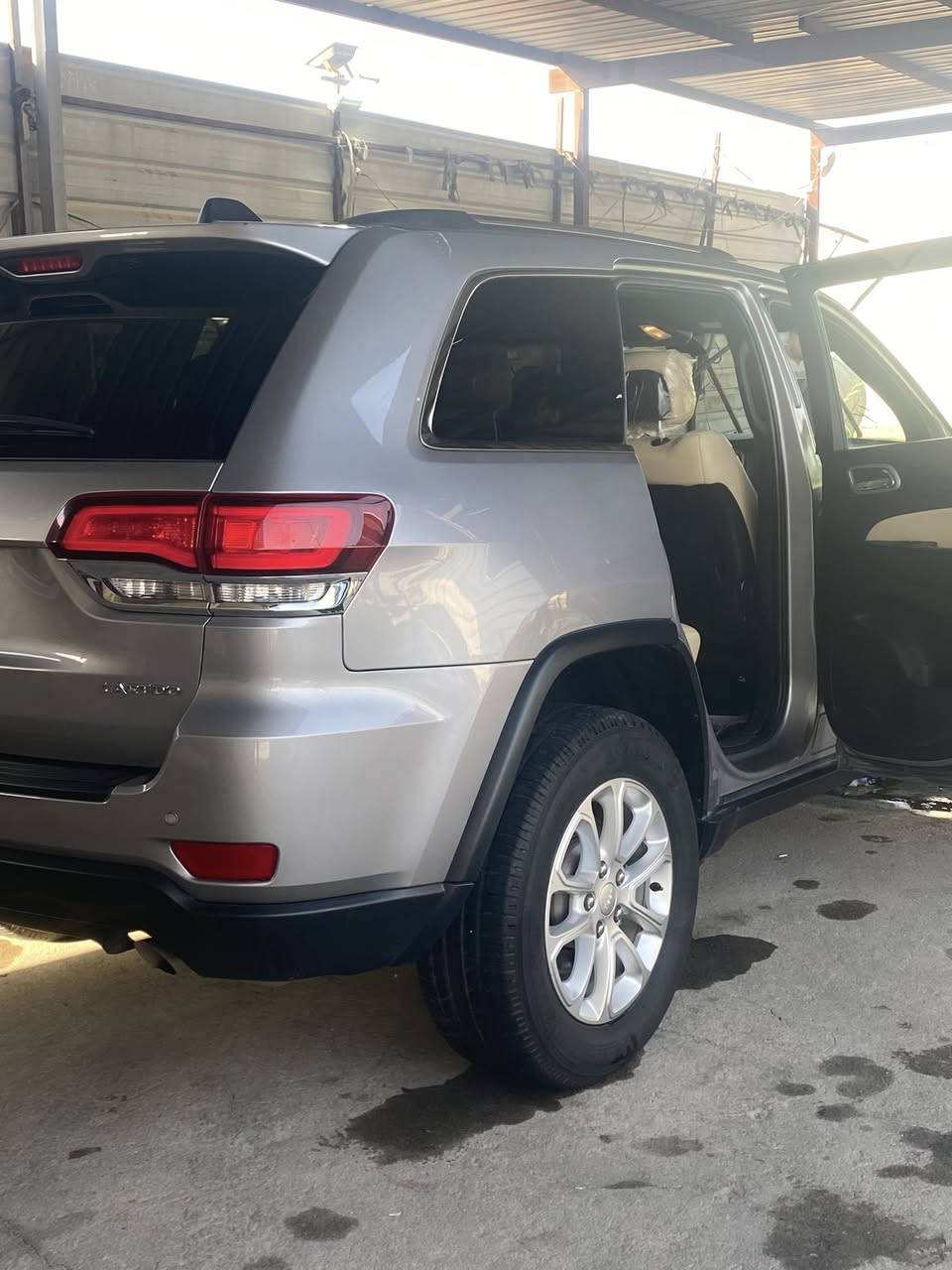 جيب لاريدو مديل 2021 للبيع بسعر مناسب 
للاستفسار اكثر الاتصال على الرقم ***********
