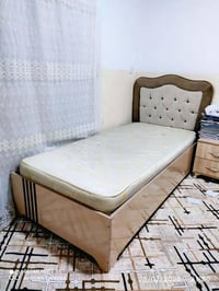 کەرکوک • سرير • مع مرتبة