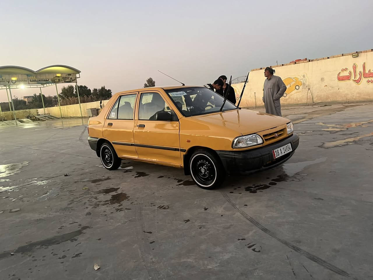 سايبه 2015 رقم قادسيه سياره معمره ونضيفه صدر امامي خلفي كله جديد سياره ماعايزه شي لتبريد يرادله كبريسر وراديتر كهربائياته كله شغاله جاهزه كبل للشارع غير هذه ماكو سياره حلوه ماعايزها برغي مكانها ديوانيه مركز وراعيه هم ديوانيه السعر 34
***********
