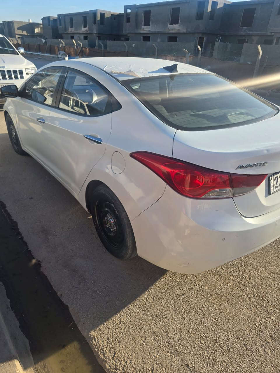 النترا للبيع ٢٠١٥ كصه جنطه متومه شمالي شرط الحاسبه كير مكينه تبريد كله مكفول سياره جديده ٥٠$ *********** مكان بغداد
