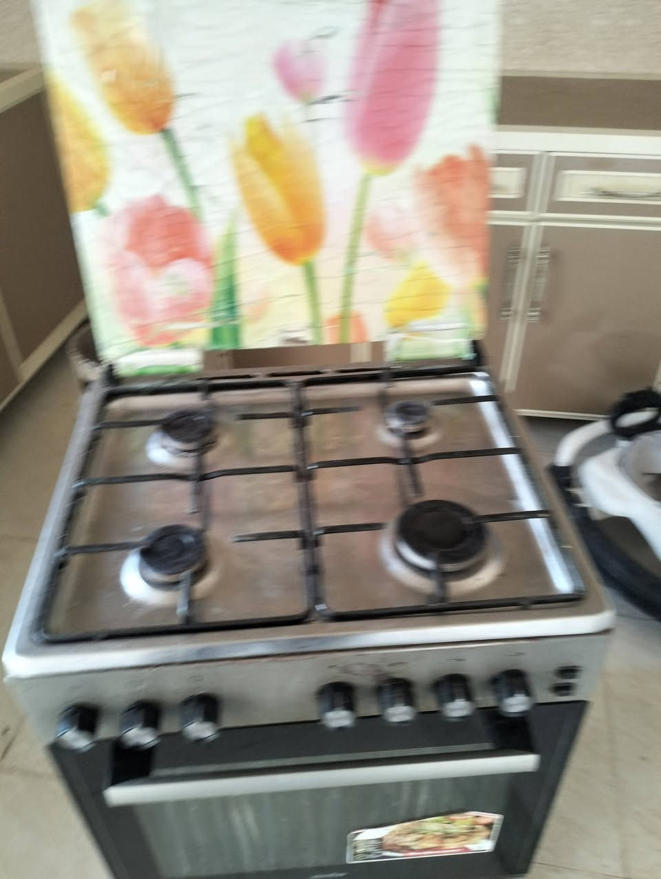 للبيع كاونتر بدون ملحق سنك 190سم قطعة175سم..وقطعة 125سم..مع طباخ نظيف أربع عيون ...350الف


**إذا كنت صاحب هذا الإعلان وتريد حذفه لأي سبب، رجاءا أرسل رسالة إلى الدعم الفني**