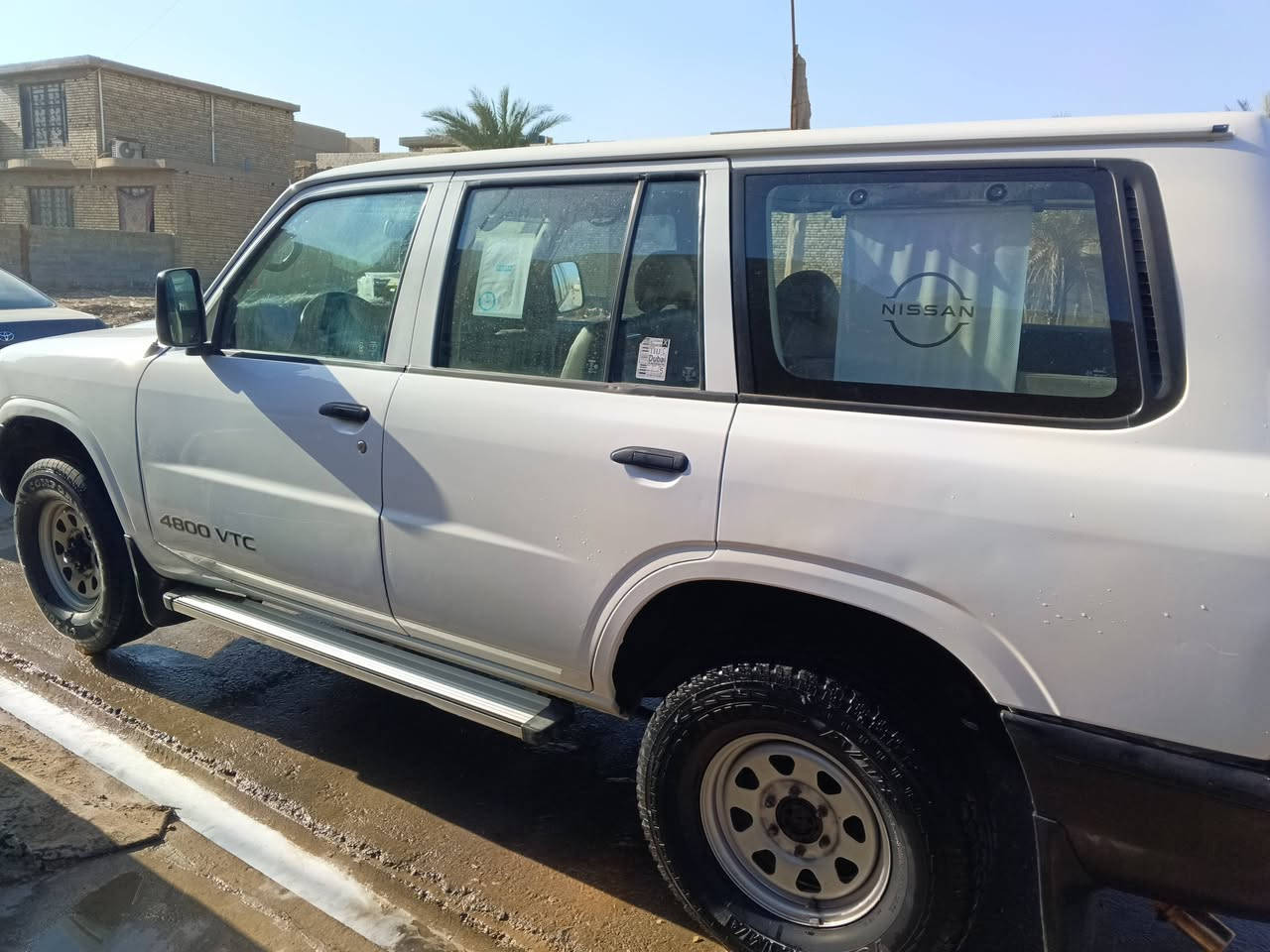 سلام عليكم نيسان باترول للبيع موديل 2003 يوجد منضومت غاز 80لتر  و تانكي بانزين ومصبوغه جماليه بدون معجون وسعر 120 اتصال رقم ***********
