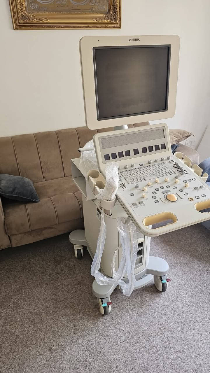 🫀 أطباء القلبية… إذا تريد تشخيص دقيق ونتائج تعتمد عليها 👌
🔴 متوفر الآن | Philips HD15 الأصلي
⚡ جهاز صُمم خصيصًا لفحوصات القلب المتقدمة
الاختيار اللي تعتمد عليه بالعيادة يوم بعد يوم.
✅ ليش تختار Philips HD15؟
🔍 دقة عالية بتصوير القلب 2D
🌈 Color Doppler قوي وواضح
📊 PW / CW Doppler لتقييم التدفق بدقة
🫀 مثالي لتشخيص:
أمراض الصمامات
ضعف العضلة
EF
Wall Motion
🖥️ شاشة كبيرة تعطيك رؤية واضحة حتى بأدق التفاصيل
🛠️ جهاز عملي، ثابت، وما يتعبك بالاستخدام اليومي
🏥 معتمد من كبار أطباء القلبية حول العالم
📈 يرفع مستوى التشخيص ويزيد ثقة المريض بيك
📦 الحالة: ممتازة وجاهز للعمل فورًا
💰 سعر مغري مقارنة بالإمكانيات
🔧 إمكانية الفحص والتجربة قبل الشراء
📞 اتصل الآن ولا تضيع الفرصة
[***********]
