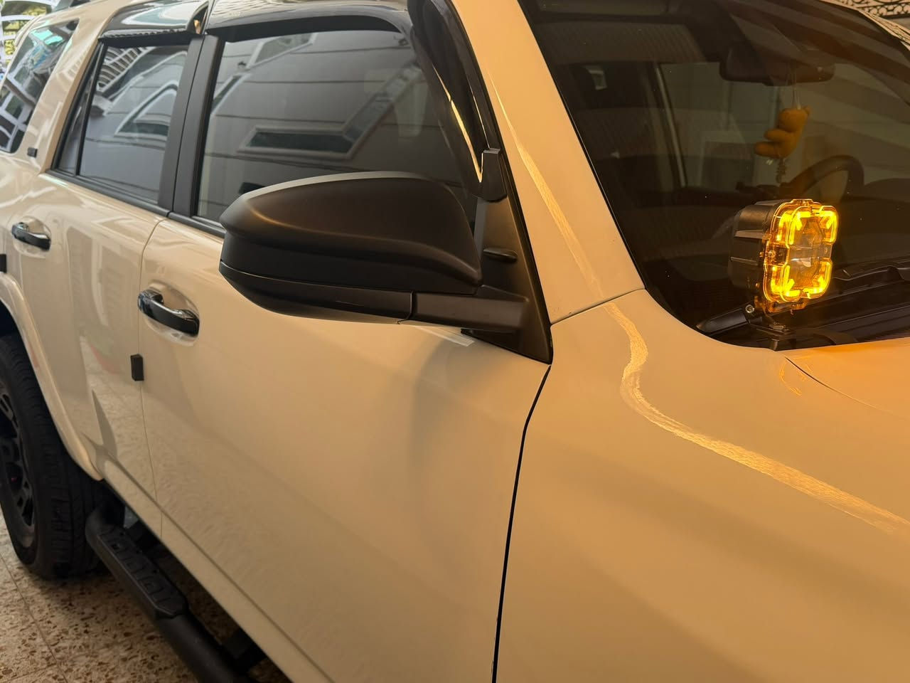 السلام عليكم
اخوان رايد مراوس برادو 6 سلندر عندي 

TOYOTA  4RUNNER 🔥 

~ موديل 2023

~ تويوتا 4 رنر  

~ وارد أمريكا جاملغ والبنيد 

~ محرك 6 سلندر  / V6 

~ فئة SR5  

~ (  5 ) خمسة  راكب 

~ ماشي 53 الف كم    

~سيارة رقم بغداد الجديد  

~سيارة جديدة بمعنى الكلمة🤏

~ بغداد الشعب

 رقم تلفون و واتساب ☎️

‏‭***********
