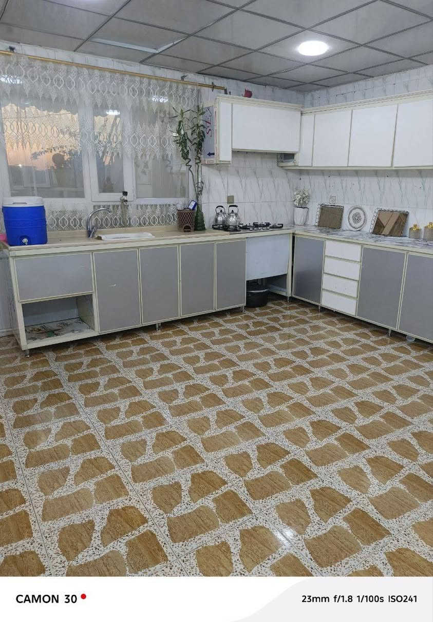 خانوو بۆفرۆشتن
ناونیشان هەولێر بێرکۆت
ڕووبەر 100م تاپۆ
دوونهۆمە پێکهاتووە لە
دووژووری نوستن
هۆڵ
چێشتخانە
ژوری میوان
پێشی ساحەی خەدەماتە
کۆڵانی 10م 
ڕوو ڕۆژئاوایە

وەتساپ/***********
