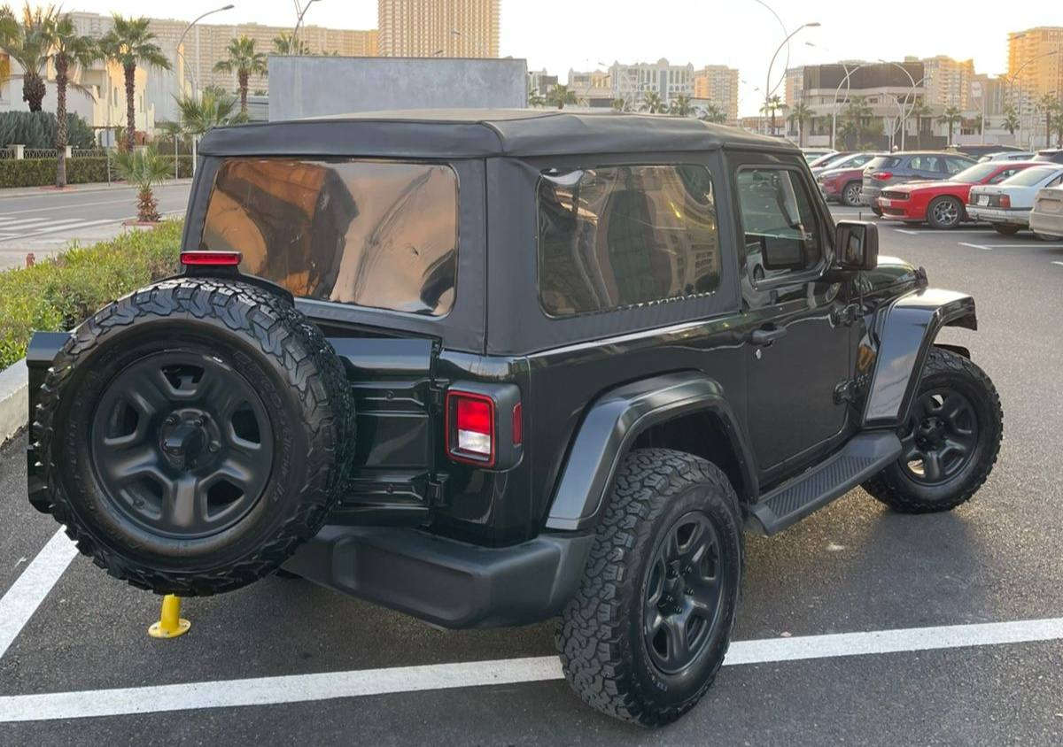 جيب رانکلر 2022 ماشية 40 الف مواصفاتspor t محرك 6 سلندر 3.6 L دفع رباعي AWD بقوة 285HP

💎 ســعــر ✅ ::  الــرد تلقائي📮

سنوية جديدة
كيرومحرك اكسل كول بشرط وارد امريكي  رقم شانصي 
1C4GJXAGXNW204003
ضرر بونت 2 جاملغ نص عار
مكان أربيل 

رقم صاحب السيارة 
*********** +واتساب
