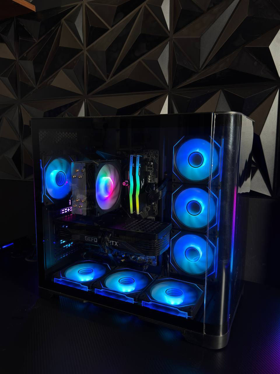 السلام عليكم
تجميعة مستعمله 
5600x
3070 3fan gainward
X570 msi mpg gaming edge wifi
16gb ram tforce 3600mhz
M.2 1TB
Hdd 1Tb
Case hero 7fan argb
Cooler s4000
Psu 650w bronze
السعر 1100 الف
 
مكان بغداد الكراده خارج مقابل الجامعة التكنولوجية 
رقم ***********
