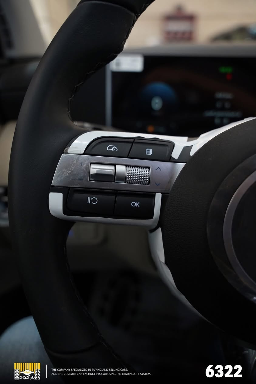 توكسان 25 فول خليجي ماشيه 6 فقط
 بنورما 4 كامرات 
رادار امامي خلفي 
كشنات كهرباء 
جنطه كهرباء 
تبريد لمس 
كفاله عامه مطلقه من كلشي رقم اربيل 
***********
مكاني نجف 
السعر 265 قفل
