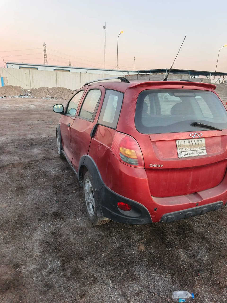 سلام عليكم شيري X1 نظيفه موديل14كير ومحرك مكفولات سياره جديده ونظيفه. تبريد ثلج تخم تاير جدد بل چيس باتري  حساسات جديد وتحويل ثاني يوم سعر40 وبيه مجال للشراي مكاني البصره شط العرب  الرقم***********
