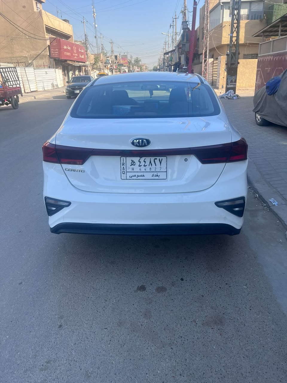 للبيع سيراتو مديل 2019ماشيه 112الف مكينه 2000مكينه وكير وصدر  تبريد كله مكفول بيه باب مصبوغ وداير مال جاملغ مصبوغ السياره عله ايدي صارلهه 5سنوات عندي  نص فول شاشه كامره تبريد قطعه وحده   سياره خير من الله استفسار  اتصال بل رقم السعر 145وبيه مجال مكاني دوره نهايه شارع 60   ***********

