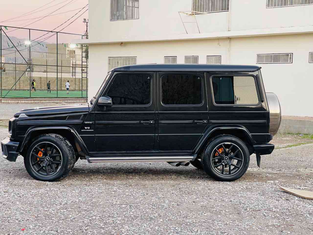 ***********
 سعر ١٨٧
ًجیکلاس مۆدیل۲٠٠۹ کراوە بە ۲۱ ئای ئێم جی  نمونە لەجوانی بی مەسروف گیرومەکینە هەمو گیانی بە شەرەت فو ل فول مواسەفات بی دەعم بی لیدرایی   سلایت السليمانية, العراق
