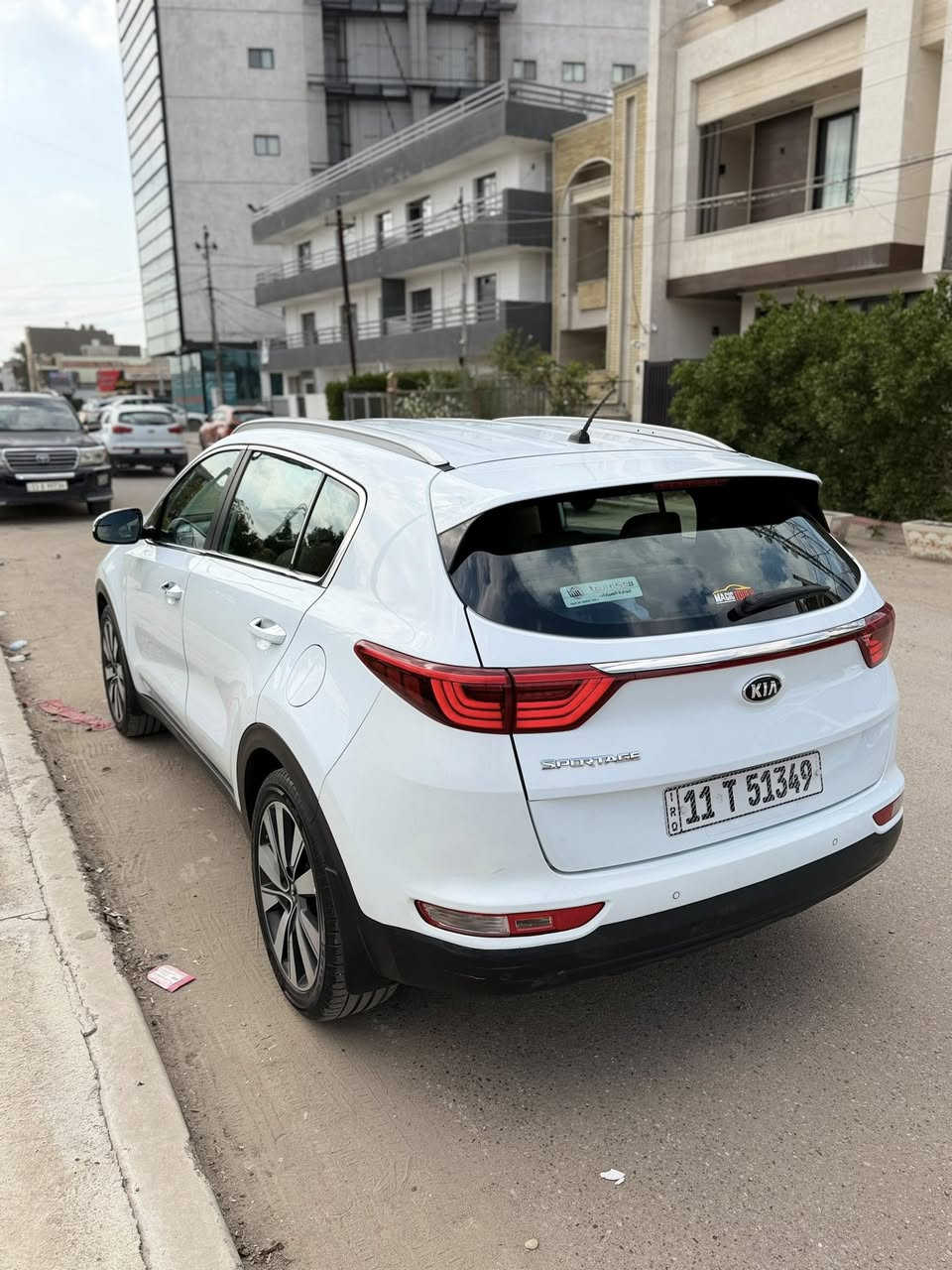 كيا سبورتج 2019 خليجي
اللون ابيض

محرك 2000 دوش 

ماشية 126 الف كيلو

السيارة خير من الله

الداخلي عسلي واسود

مواصفات فول عدا الفتحة 

سايد بريك كهربائي 

اوتو هولد 

درايڤ مود سبورت ونورمال وايكو 

شاشه اعطال 

حساسات امامي وخلفي

وحساس قياس الاطارات

مري شفط وية السويج

بصمه ابواب وتشغل 

كراسي كهرباء 

تبريد بيانو منفصل مناخين  ثلج 

قطعتين تبريد 

زراك لايت 

السياره مناقصها شي وخير من الله

ومصروف عليها ادامه كامله  

مشايفه البانزين العادي 

على ايدي السياره من سنتها لليوم 

بيها شخط بلباب الوره ورصعه بلجاملغ عله وضعهن ممصلحهن وصبغ نص دعاميه خلفيه

والتقرير مالتها موجود  

جاهزة وكاملة السيارة من كلشي وبلعافية على الياخذها  

رايدها ب178$ وبيها مجال حك الجية 
مكانها بغداد حي الخضراء 

التواصل على الرقم ***********
