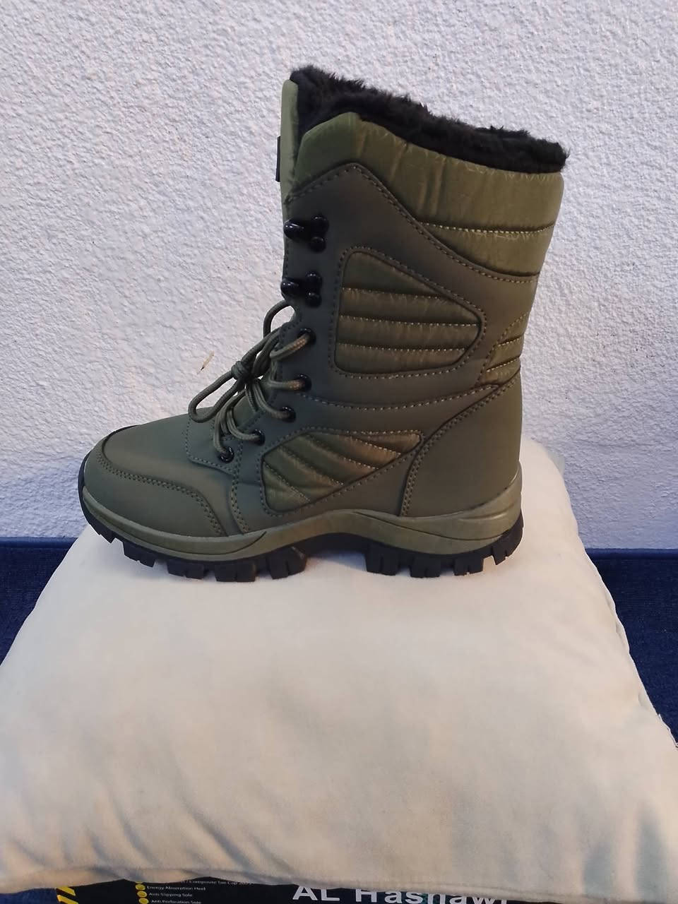 بسطال جديد داخل فرو قياس ٣٩ ينلبس ٤٠ السعر ٣٥ الف


**إذا كنت صاحب هذا الإعلان وتريد حذفه لأي سبب، رجاءا أرسل رسالة إلى الدعم الفني**