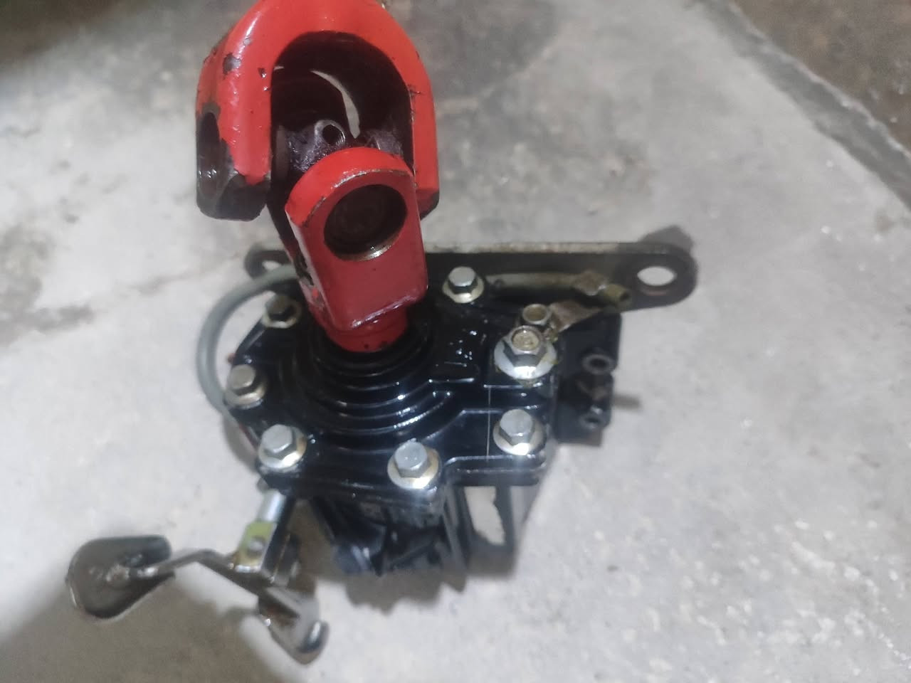 كير بوكس ستوتة 350CC ثقيل ثقيل كلش اصلي اصلي حاطلة سويل اصلي مال سيارات  مكفول شرط شغل انطيك ضمان الشد ويوم كامل شرط مال حمل وعت وسرعه مامفتوح ولا بي اي نضوح دهن كامل مع العرموطه (لعابه)
وكاردن فرس للبيع يشتغل جميع ستوتات مستخدم نظيف كلش يريدهم يتواصل وياي
*********** مكاني قضاء المدينه البوكتايب
