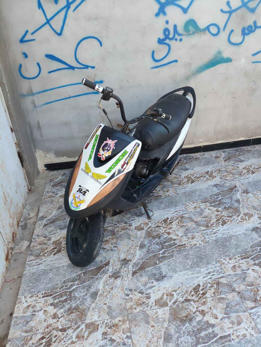 السلام عليكم ماكس عدله مزود بوشه 55 للبيع رايدها 400 وبيها مجال قليل مال محتاج الله شاهد مكاني القرنه ناحيه الثغر *********** متواجد واتساب وماسنجر
