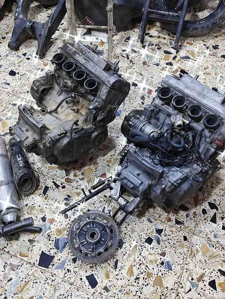 السلام عليكم شباب غراض افوراي شتريد موجود تفصيخ كله شغال مكاني كربلاء توصيل لجميع المحفظات موجود رقمي ***********
