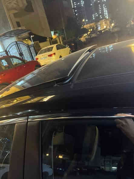 تحيه طيبه السلام عليكم سوناتا موديل 2022  فول مواصفات
شنو ابالك بيها مواصفات 
مكينة 1600 تبريو 
اوتو بارك تتقدم وترجع بالريمونت 
ضررها موضح بلصوره 
الايرباكا صبغ بنيد بابتين مبدلات نفس لون 
ماشيه 70 ألف 
1- بصمة ابواب لمس + تشغيل + صندوق
2- ماستر كي تفتح الابوب بنضام الكارت 
3- دشبول دجتال متغير 7 الوان
4- كشنات جلد
5- كشن كهرباء  + تدفئه الستيرن( السكان)
6- كشنات تدفئة تبريد
7- خزن 128 كيكا + ( android auto + apple car play)
8- رادرات 4 امامي وخلفي توقف تلقائي
9- اشاير في المري + نقطة عمياء في المري
10- انارة داخلية مركزيه مختلف الالوان 
11- شاشة الحجم الكبير 12 انج + تحكم عام على السياره
12- سستم صوت BOSE الصوت 12 سماعة و دمام 2
13- لايت امامي 4 عدسات LED
14- هاندبريك بصمه + اوتو هولد للتوقف في الازدحامات
15- شاحنة طوارئ شحن سريع
16- منفذ USB امامي خلفي 
17- شفتات في الاستيرن كير ( تبترونك رياضي )
18- نظام المساعده على الاصطفاف
19- نظام الترحيب عنده الاقتراب داخل وخارج السياره
21- وضعيات قياده 4  
22- نظام تحديد المسار 
23- مثبت سرعه 
24- نظام مستشعرات في الباب من تنفتح الباب تتوقف السياره 
25- تبريد السياره بيانو 
26- كيجات الكتورنية
27- كير 8 نمر دبل گلج
رقم اربيل شرط تحويل 
175, ورقه بيها مجال 
أي استفسار *********** حكم 
مكان بغداد دوره
