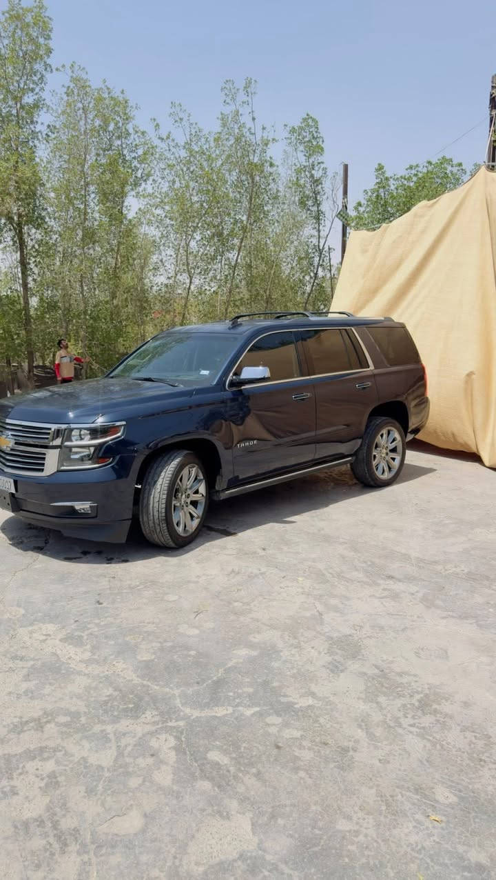 سلام وعليكم 
تاهو 2017 فول مواصفات 
برايمر
وارد امريكي 
بيهه قطعتين
باب وجاملغ خلفي
و سونار مرفق
سياره جديده بمعنه الكلمه 
رقم حلو مميز
 مواصفات 
مرايه شفط 
كشنات كهربائي 
سياره رئاسيه 
تخم تاير 
فتحه سقف 
رادار 
كشن رجاج 
تبريد تدفئه بل كشنات 
تدفئه ستيرن 
تحكم 
دواخل اسود ملكي 
كشنات جلد 
باب خلفي كهربائي 
فور ويل 4\4
عدد الصطوانات 8
سياره حلوه وجديده 
المكان بغداد
ستفسار تصل ***********
