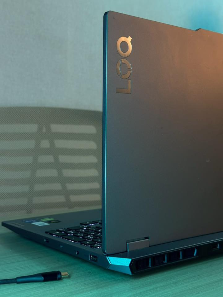 Lenovo LoQ Rtx 5060
كارت الشاشة Nvidia Rtx 5060 110W 
كور اي 7 جيل 14700HX
رام 24GB DDR5
‏512GB SSD 
وياها وندوز 11 pro اورجنال
اللابتوب كلش نظيفة استخدام شهر عدل
للبيع مكاني بغداد حي الجامعة كاملة باكيتها وملحقاتها كلها موجودة
*********** فقط واتسااب
