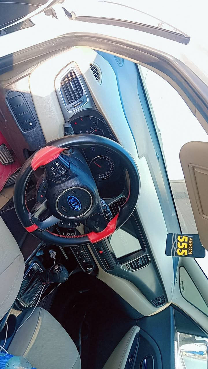 كارنزا مديل 2014 رقم بغداد جديد كفاله السياره جديده تبريد ثلج قطعتين مكينه 2000 لا تبخير لا صوت جديده اي إستفسار أتصل ما متواجد ع سعر 143 وبيه مجال مكاني نجف ***********
