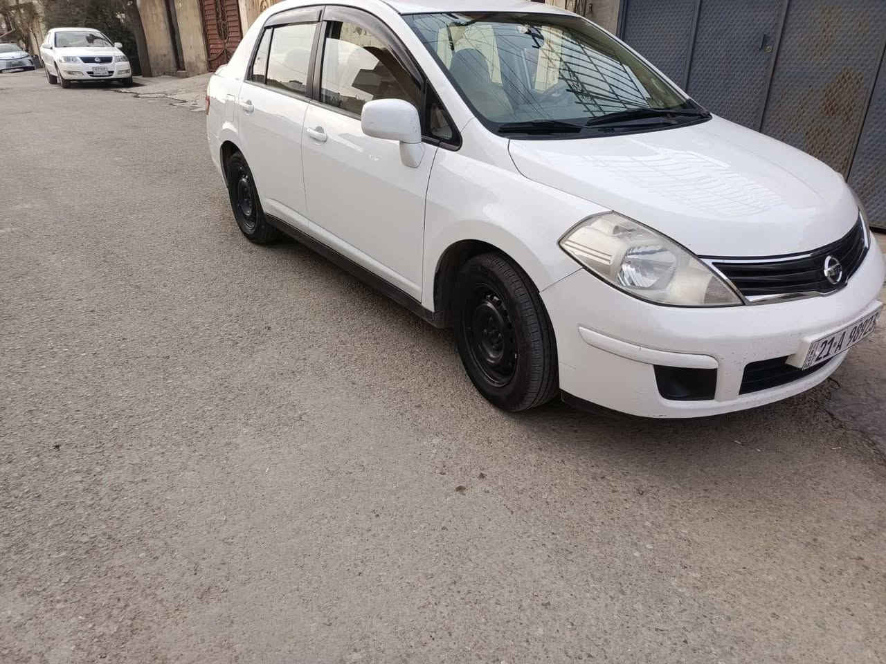 تیدا ٢٠١١ سپی بەفری بێ بۆیاغ بي ده عم بێ لێدران  سەنەوی تازەیە بەناوی خۆمەوە یە گێڕو مەکینەی بەشەرت مەکینە١٨ گەورە ٥سالە لای خۆمە نموونە لەجوانی 
***********
99معامه له يه كه م دخان, السليمانية
